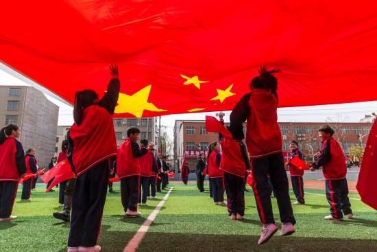 见习小魔女勇闯猪窝岛