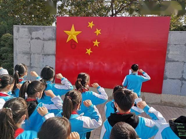 诚嫔:乾隆后妃中唯二的钮祜禄氏,死于溺水,一生惨淡,结局悲惨